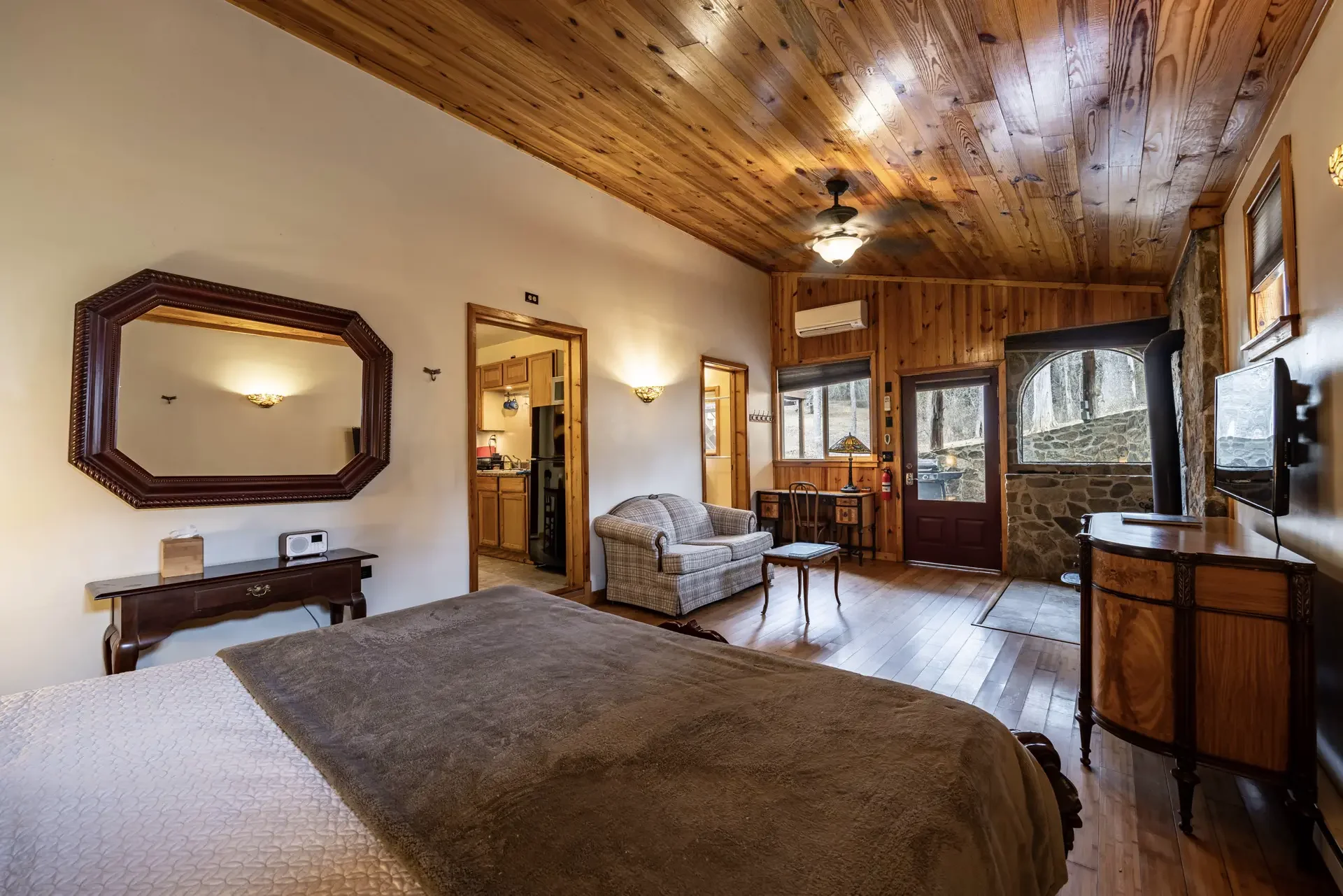 Bali Suite - Image 4