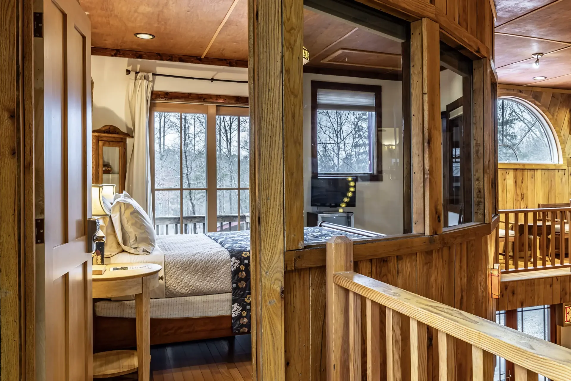 Crow’s Nest - Image 9