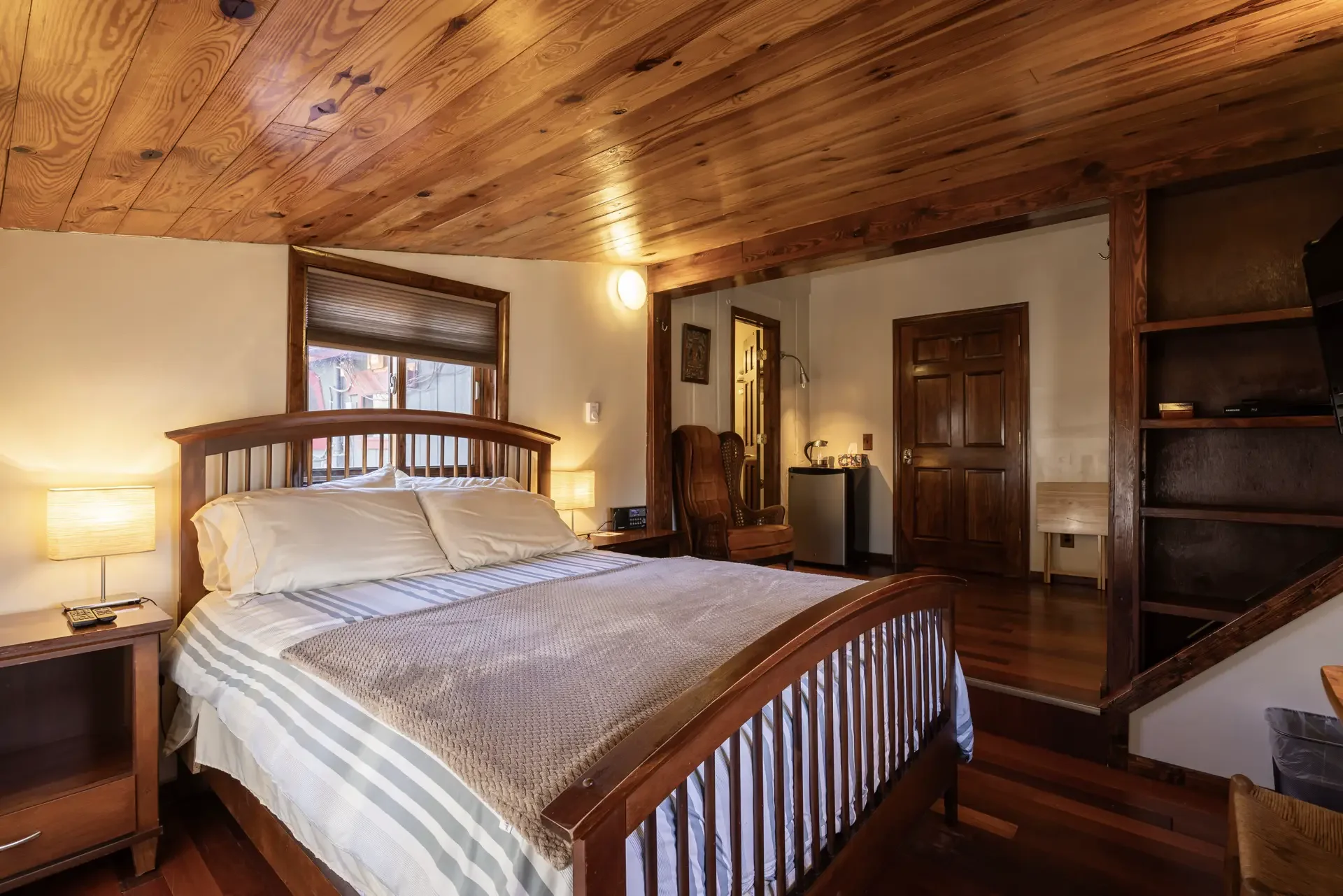 Suite Pea - Image 7