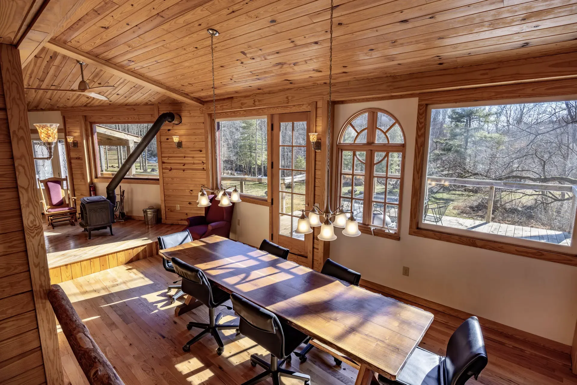 Zen River Retreat - Image 8