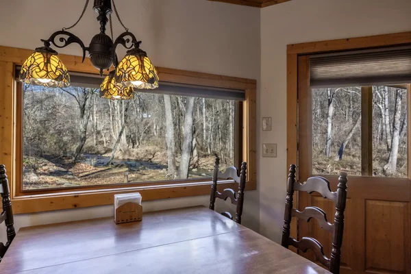 Log Cabin on the River - Thumbnail 20